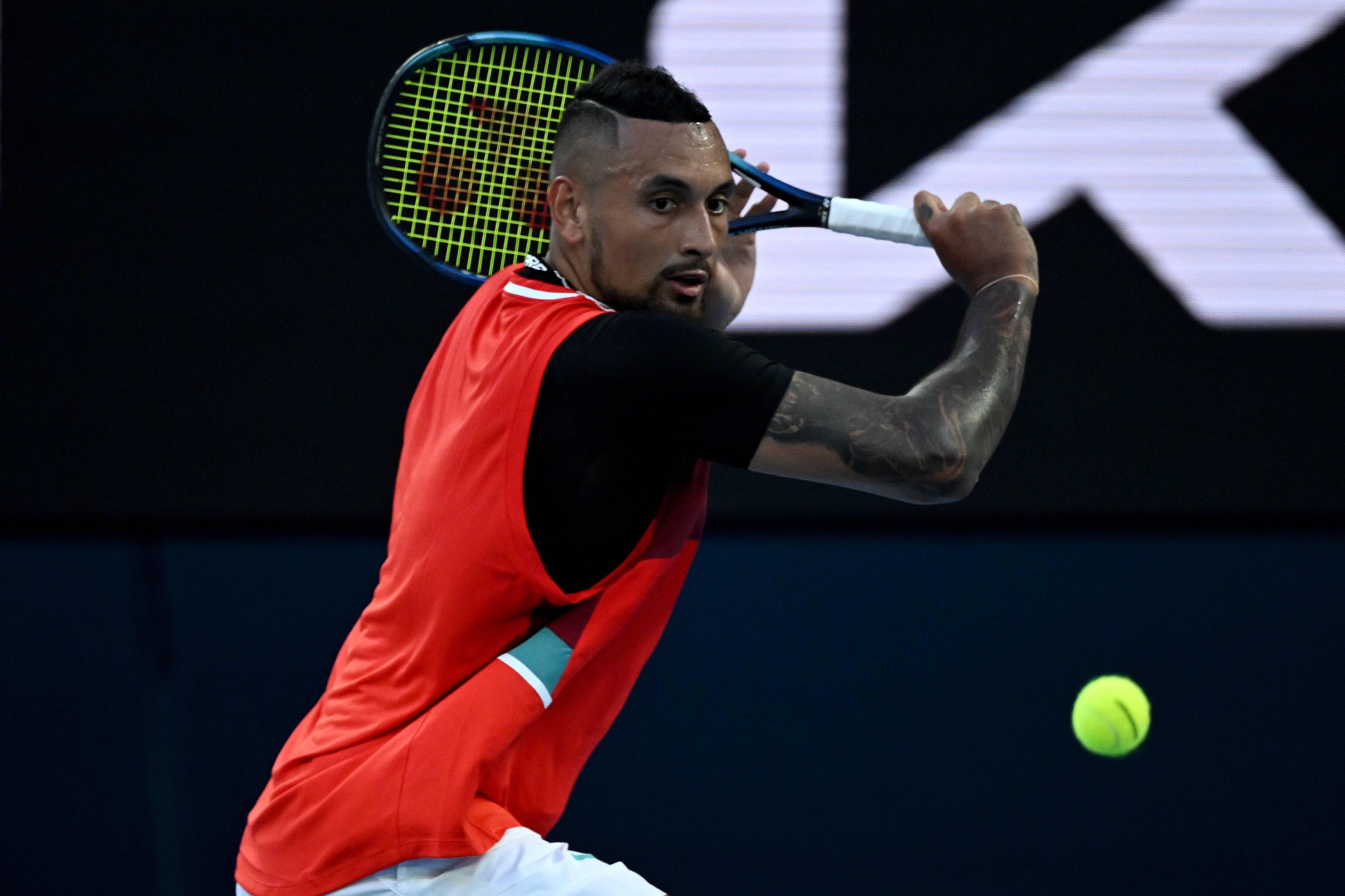 米兰真人-包含世界网球队翻盘英国网球队，克耶高斯送出助攻的词条