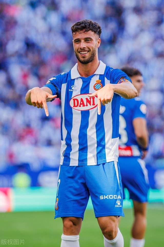 包含比利亚雷亚尔遭遇连败,升班马陷泥沼的词条 包含比利亚雷亚尔遭遇连败,升班马陷泥沼的词条