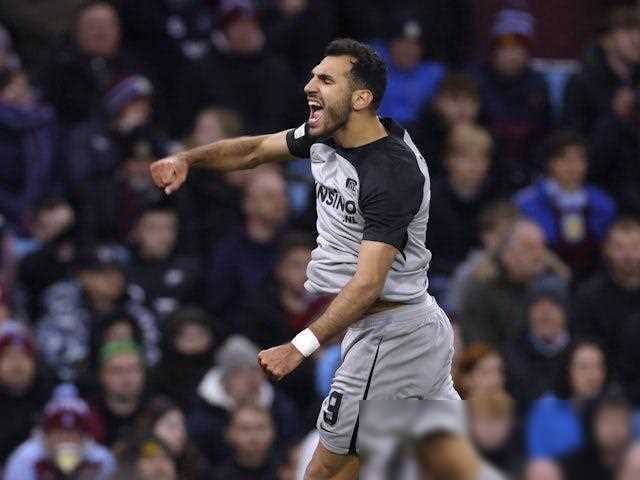 阿尔克马尔0-2战胜海伦芬,萨利法1-1逼平巴斯克特 阿尔克马尔0-2战胜海伦芬,萨利法1-1逼平巴斯克特