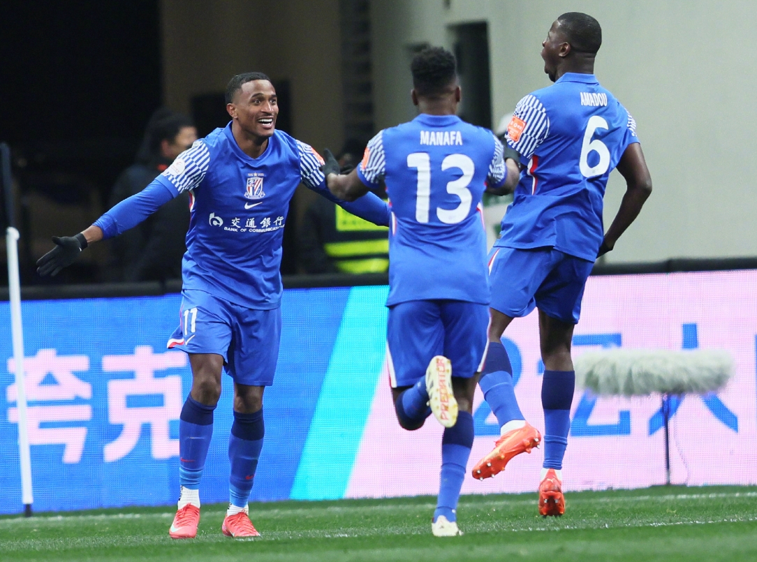 上海申花主场遭遇困境，战绩颓废