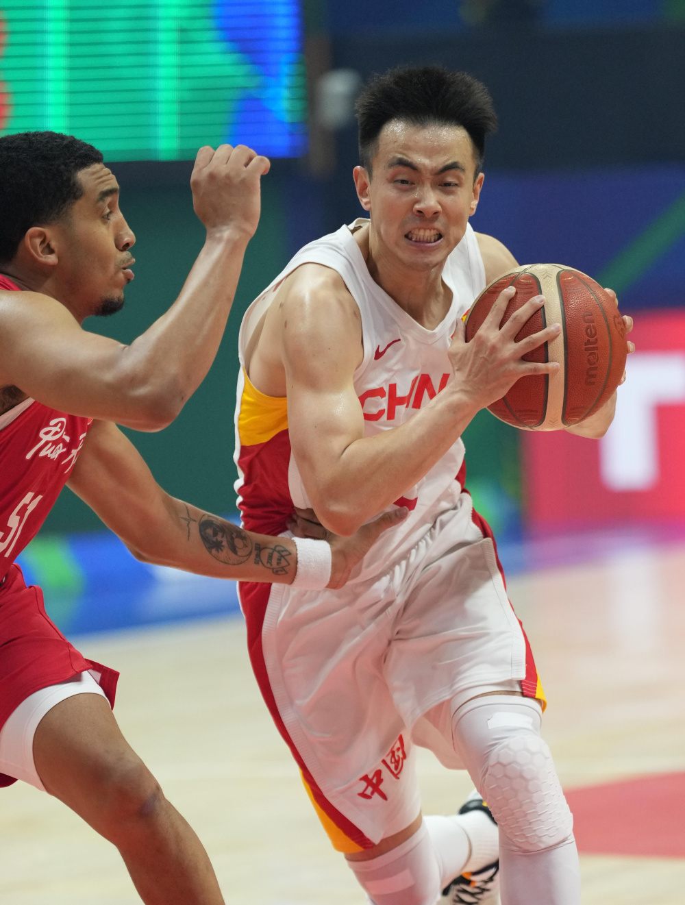 中国米兰体育-中国篮球联赛精彩瞬间回顾，球星们大放异彩的简单介绍