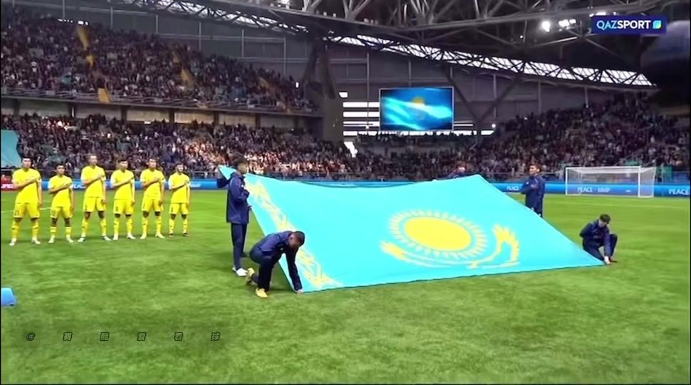 包含法国击败哈萨克斯坦，备战欧预赛半决赛的词条