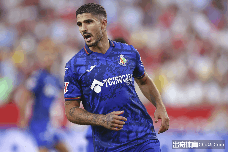 关于赫塔菲客场逆转胜利，取得关键三分的信息