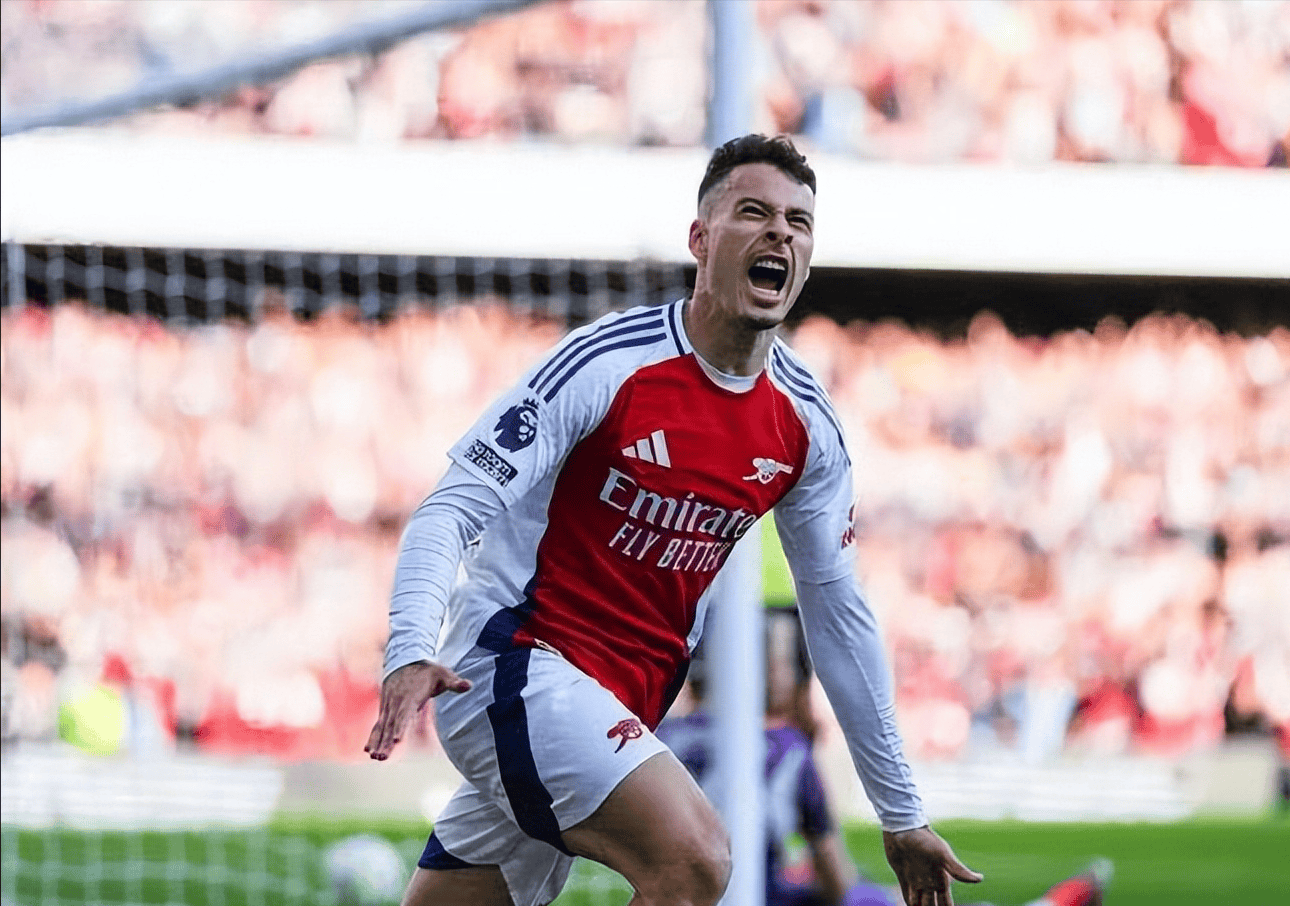 巴黎完胜哥伦比亚，马丁内利扛起全队的简单介绍